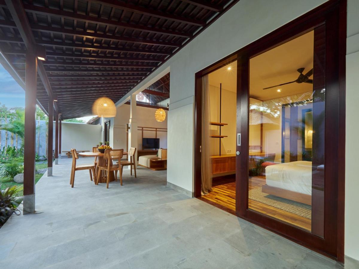 Bumbak Park Villas Canggu Exteriör bild