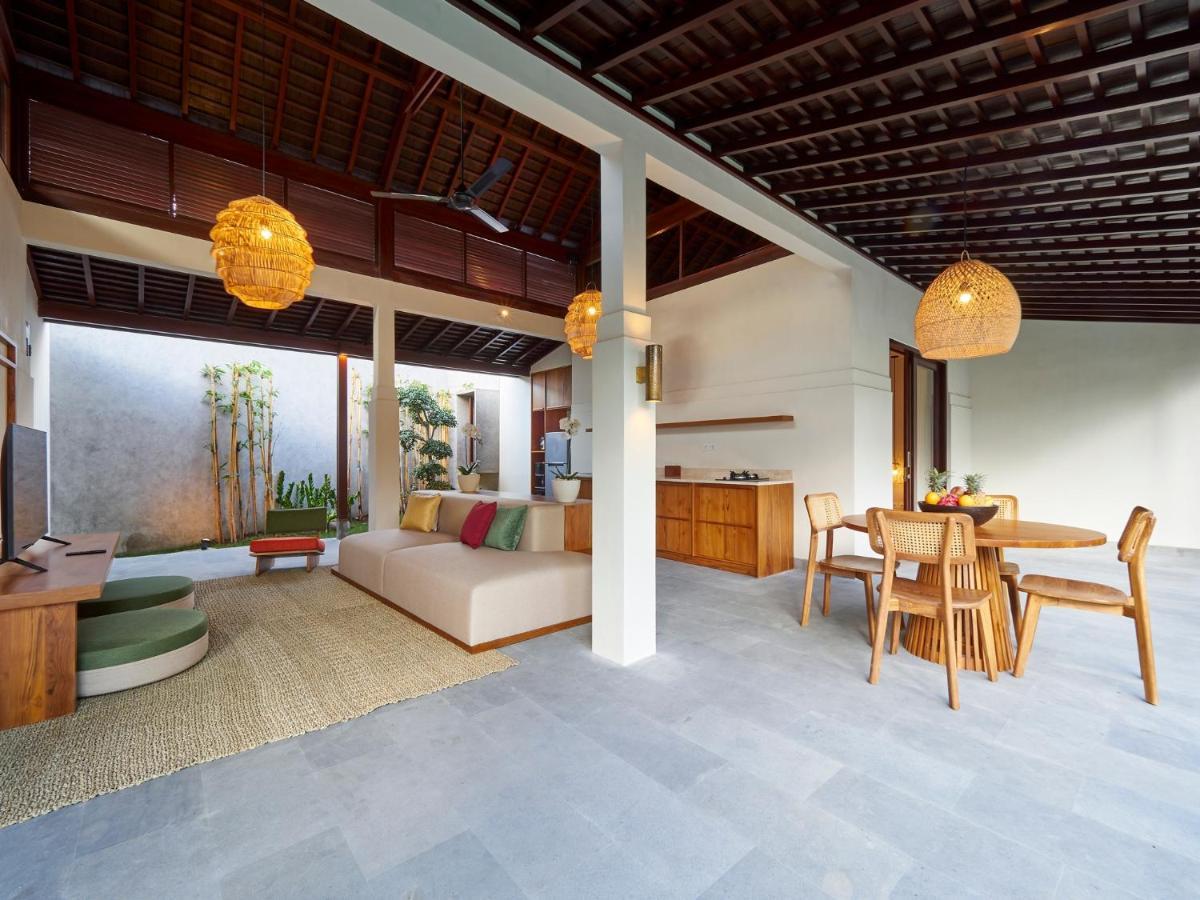Bumbak Park Villas Canggu Exteriör bild
