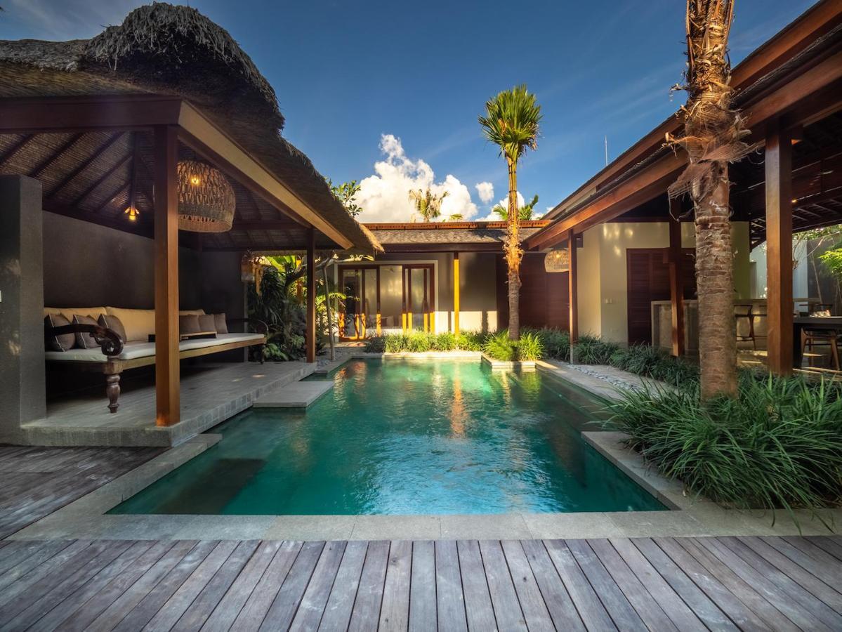 Bumbak Park Villas Canggu Exteriör bild